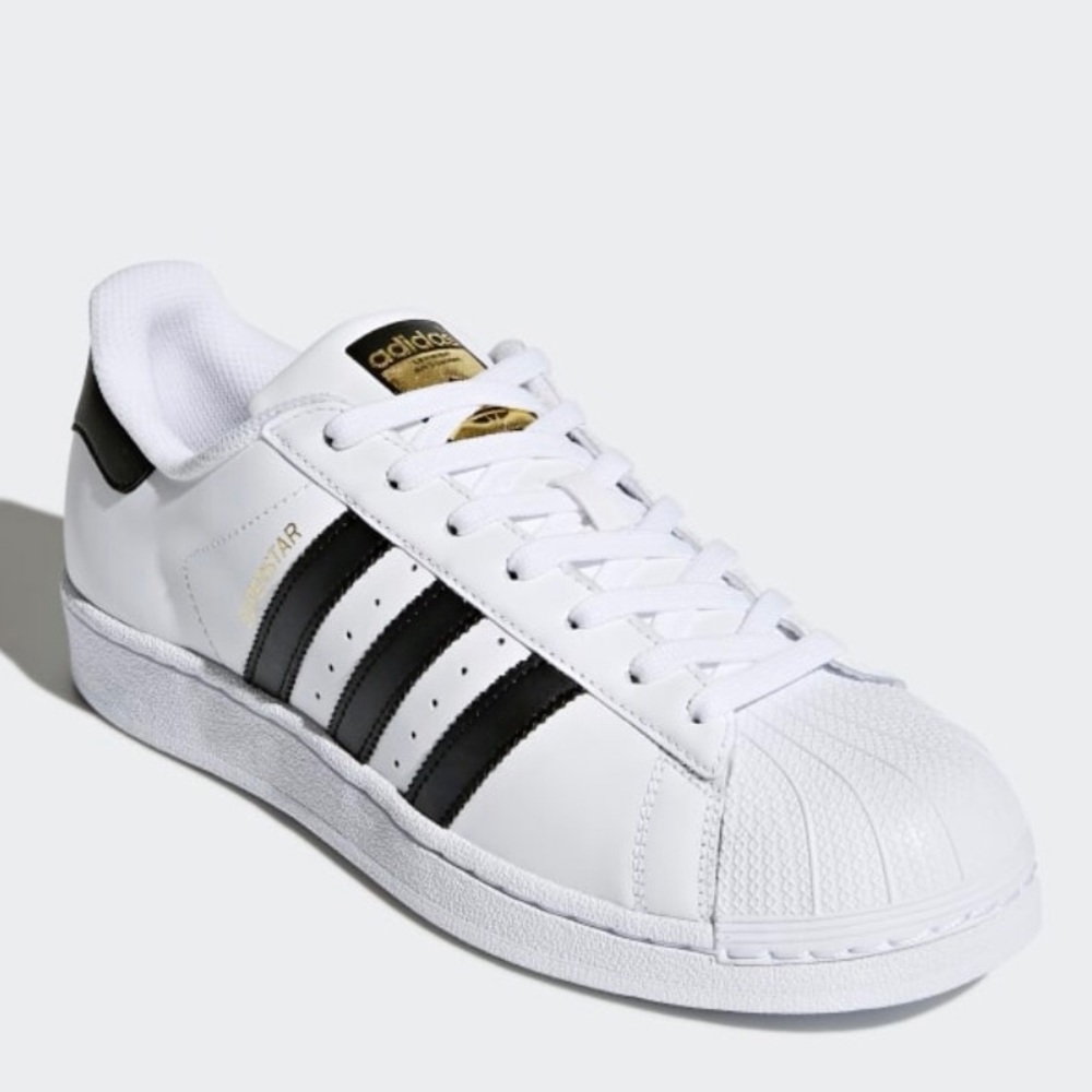 Adidas Superstar Sneakers